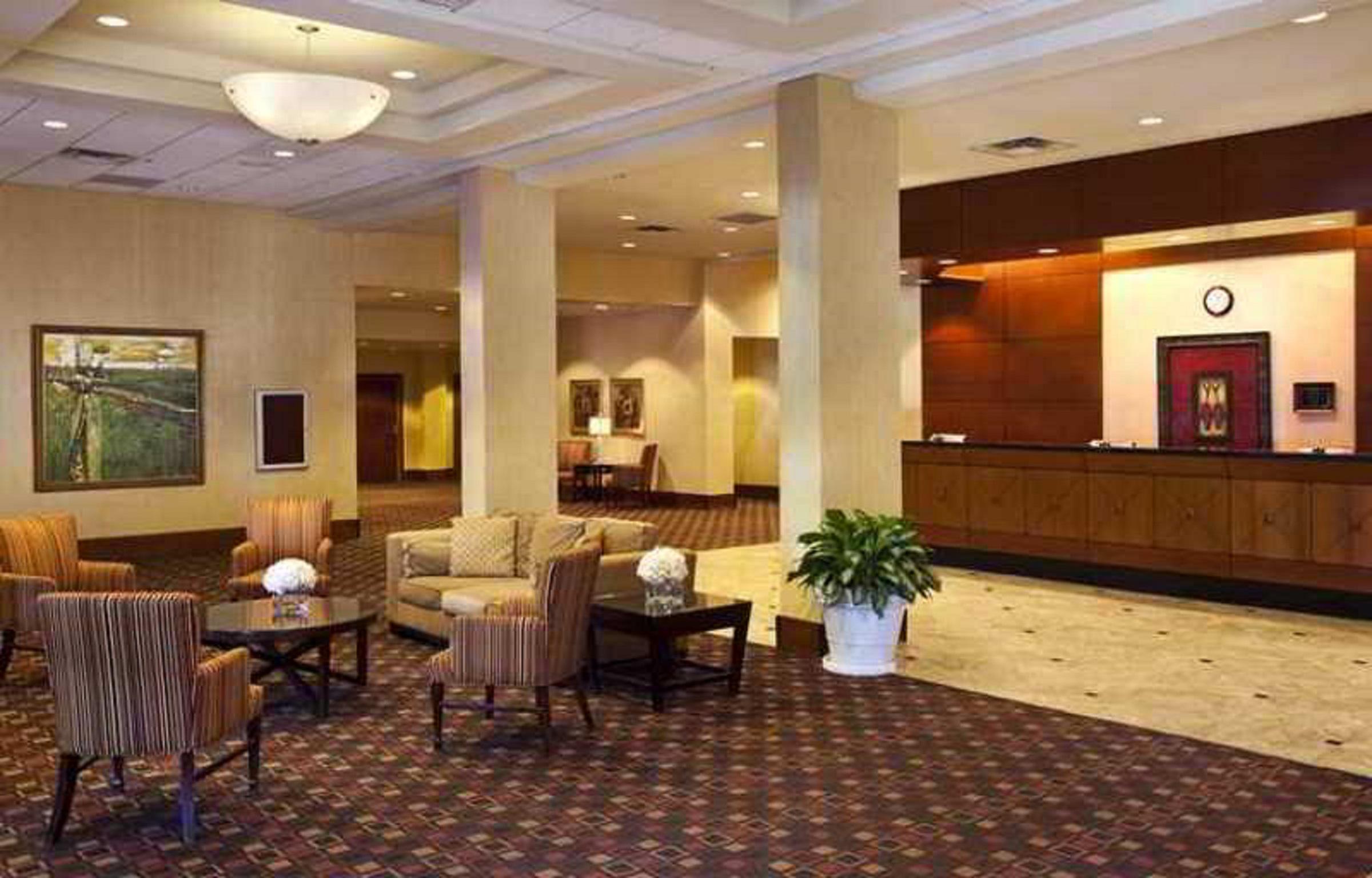 Doubletree By Hilton Hotel Tallahassee Buitenkant foto